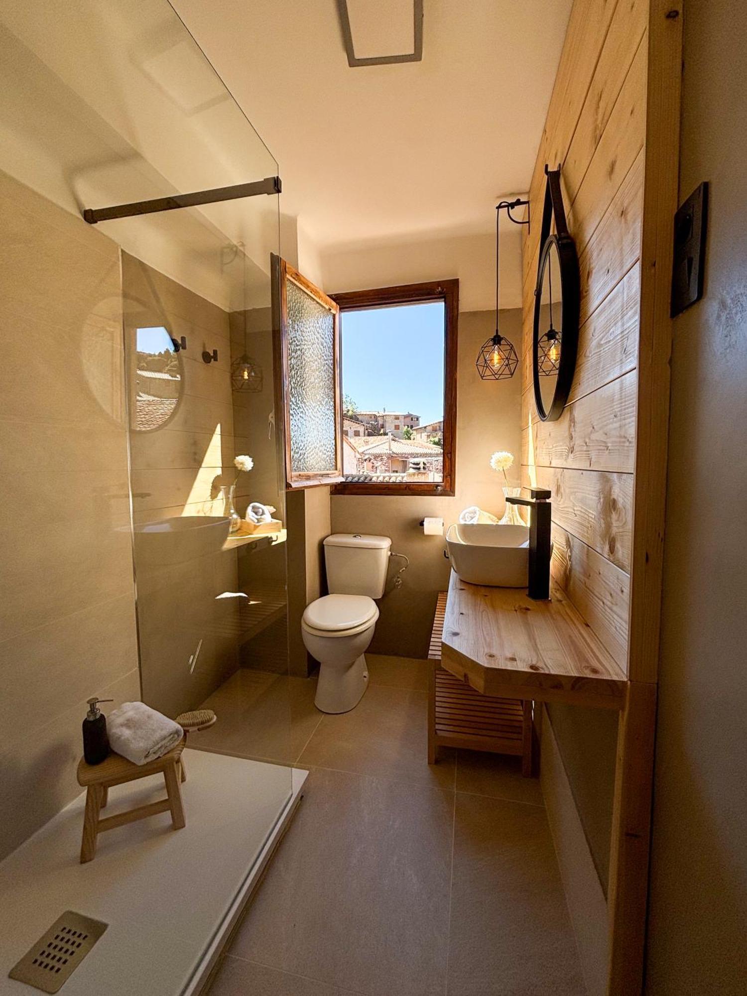 Hostal Cal Armengou Castellar De N'Hug Exterior foto