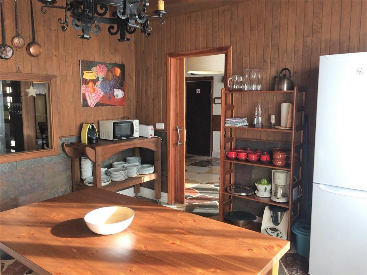 Hostal Cal Armengou Castellar De N'Hug Exterior foto